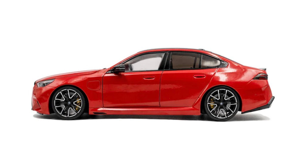 Solido 1:18 BMW M5 G90 Red