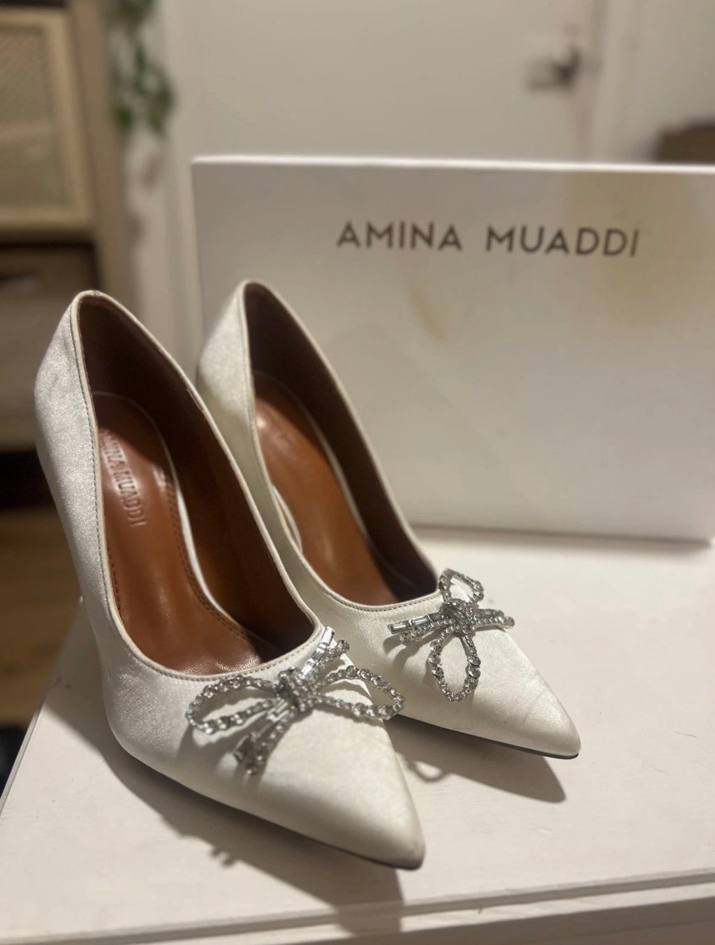 Amina Muaddi Women's Satin Rosie Pumps/ 38.5 Women 8