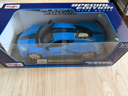 1:18 CORVETTE BLUE DIECAST BY MAISTO