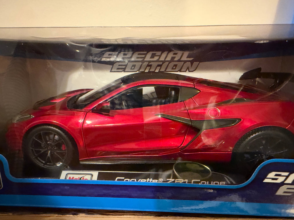 1:18 Corvette ZR1 Coupe Red by Maisto